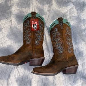 Justin’s square toe rubber sole cowboy boots